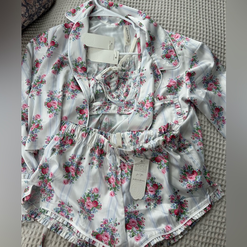 For Love and Lemons Pj Set (Only selling as set)